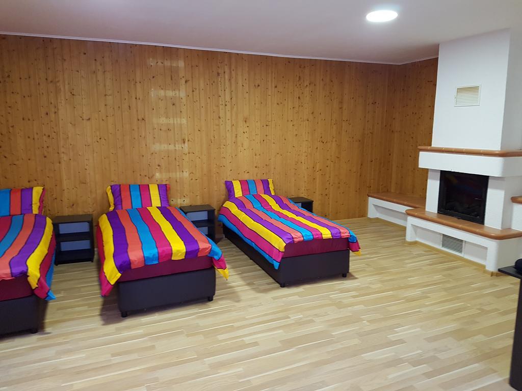 Pension Haus Baron 4 Muhlheim Екстериор снимка